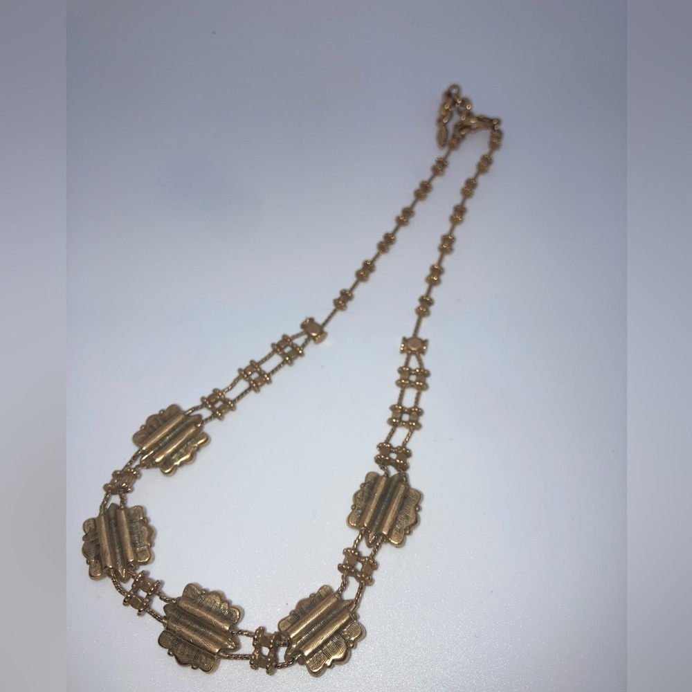 Vtg 80s AK Anne Klein Flower Cabochon Rhinestone Brass Metal Necklace 16” + 1.5” - Picture 4 of 10